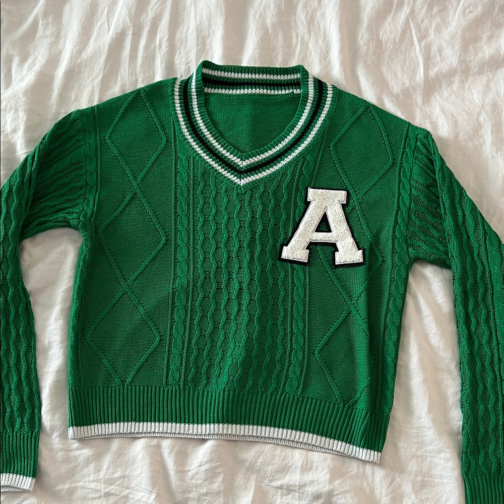 SHEIN Green V-Neck Sweater with Letter Detail
